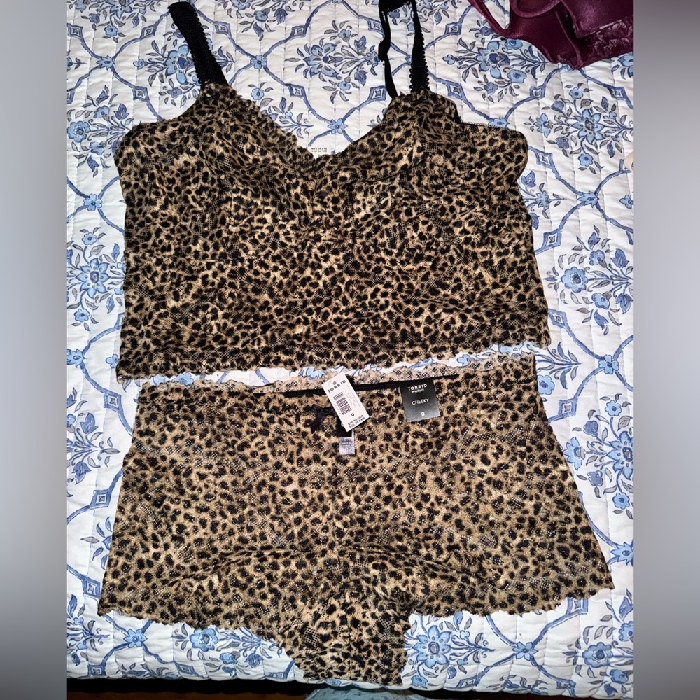 Torrid bralette & panty set